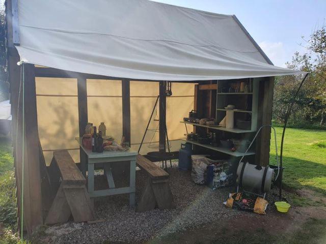 Mill Haven Place Glamping-Yurt 2 Haverfordwest Buitenkant foto