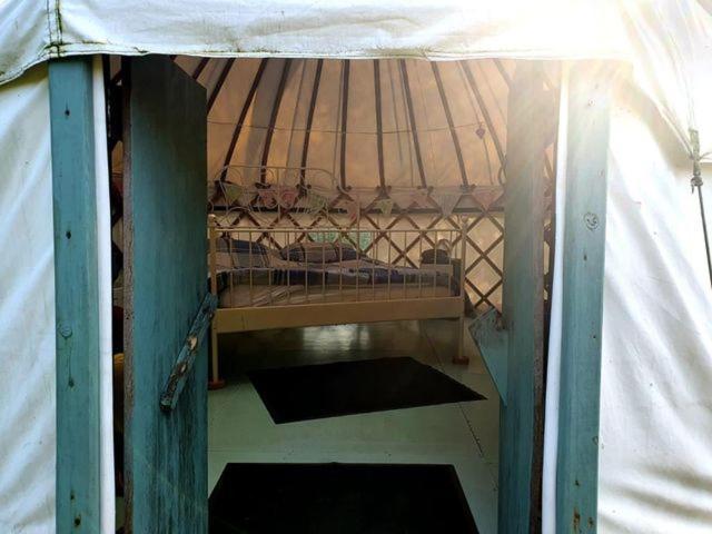 Mill Haven Place Glamping-Yurt 2 Haverfordwest Buitenkant foto