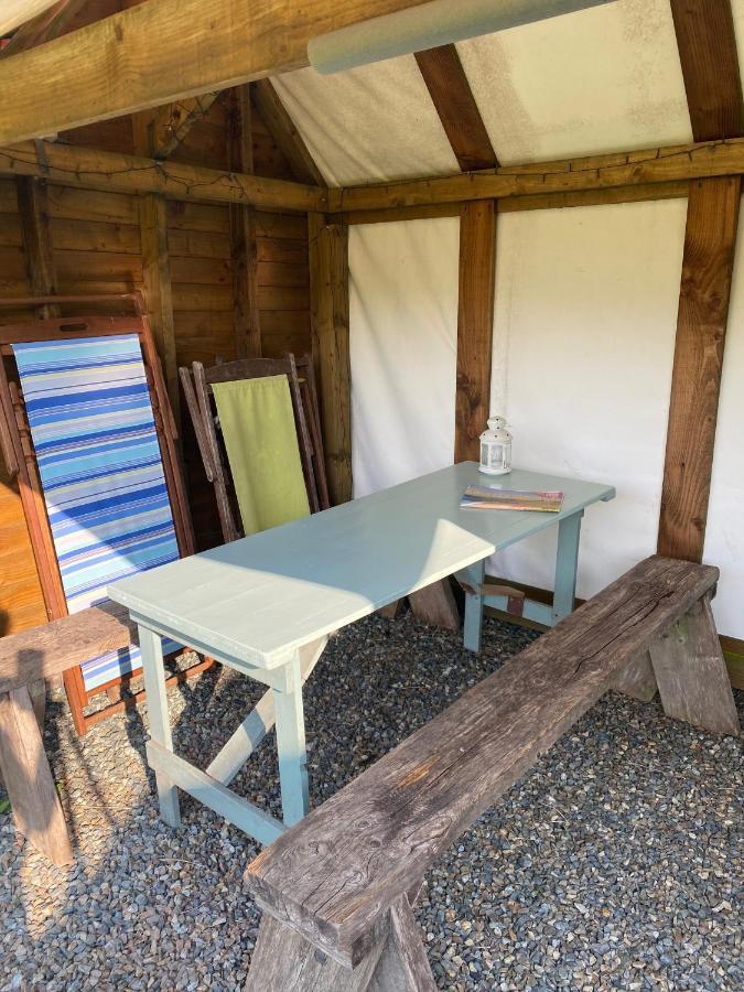 Mill Haven Place Glamping-Yurt 2 Haverfordwest Buitenkant foto
